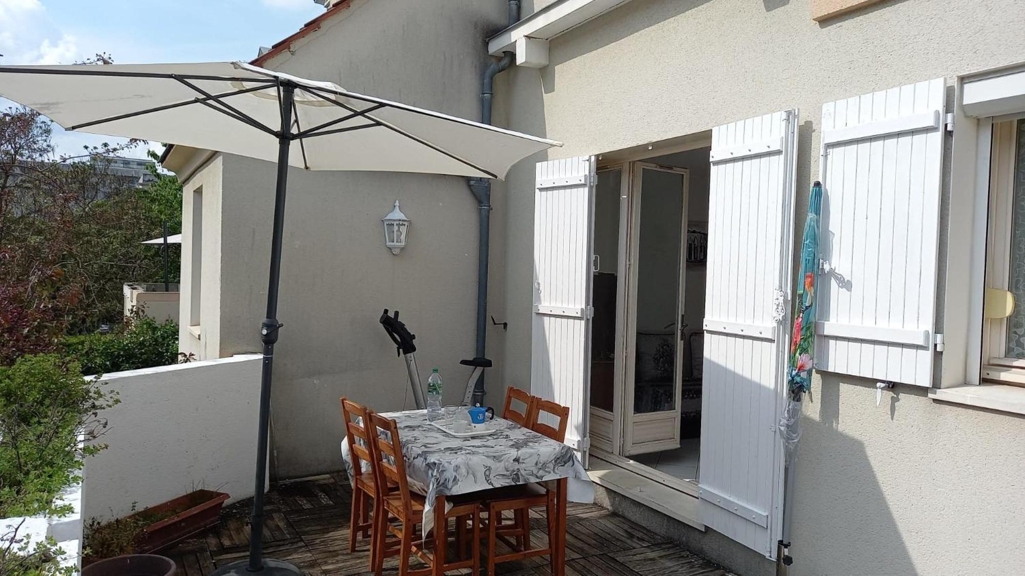 Location Chambre Double Dans Appartement - Cergy Εξωτερικό φωτογραφία